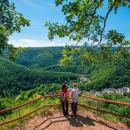 Haus Am Berg Villa Bad Bertrich Exteriör bild