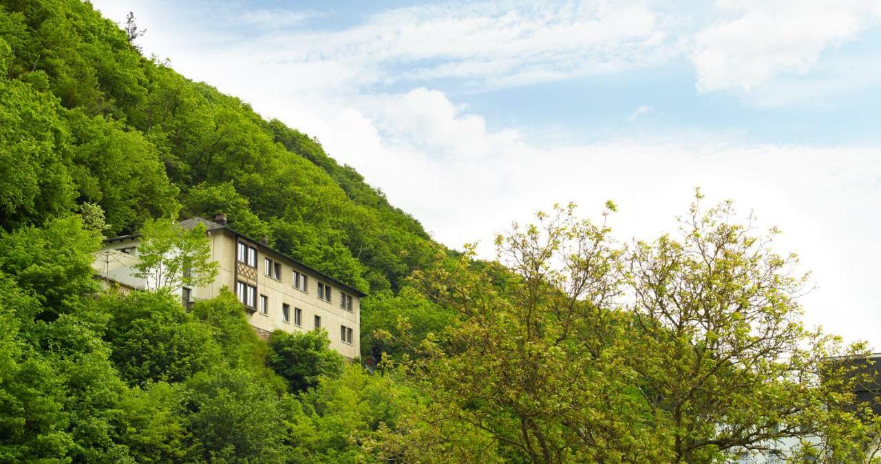 Haus Am Berg Villa Bad Bertrich Exteriör bild